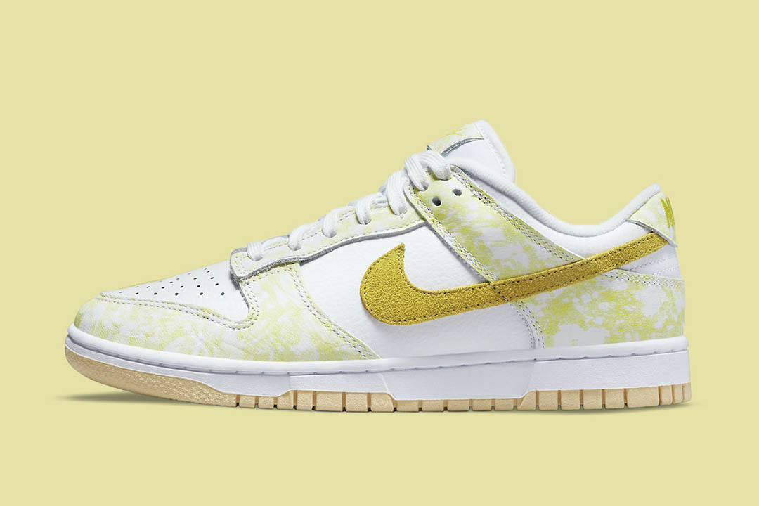 Nike Dunk Low "Yellow Strike" DM9467-700