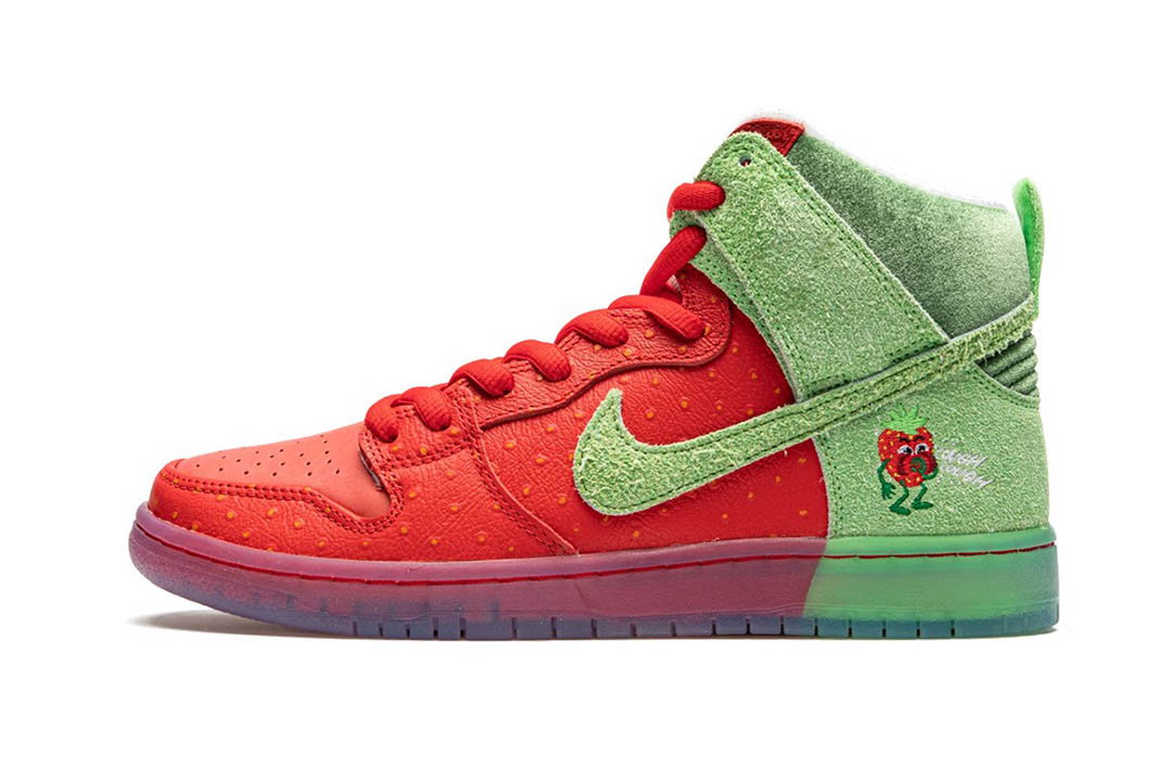 Nike SB Dunk High "Strawberry Cough"