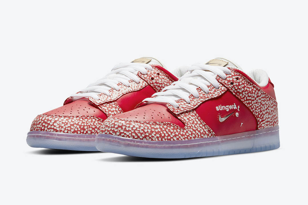 Stingwater x Nike SB Dunk Low "Magic Mushroom" DH7650-600