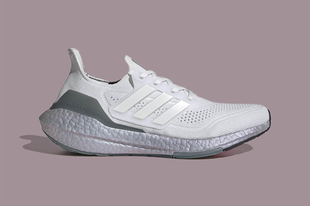 adidas UltraBOOST 21 FY0383