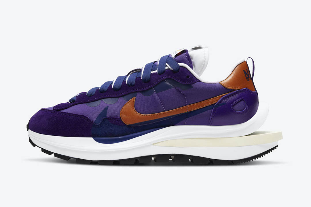 sacai x Nike Vaporwaffle DD1875-500