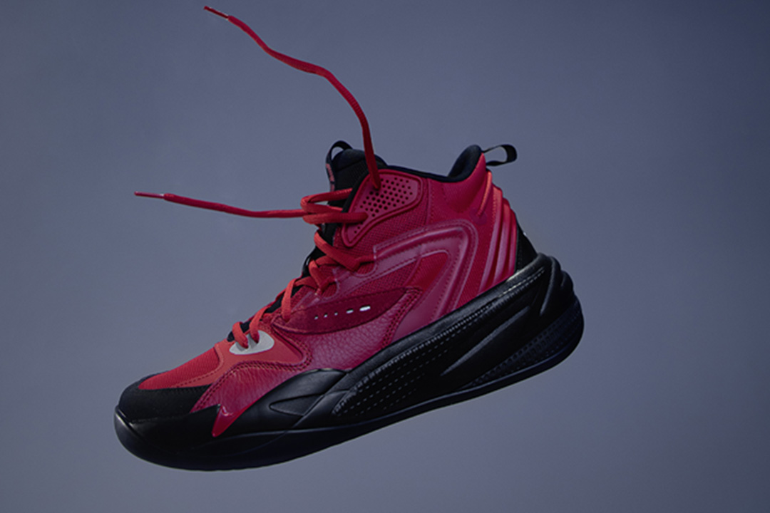 PUMA Dreamer 2 "Off-Season Red"