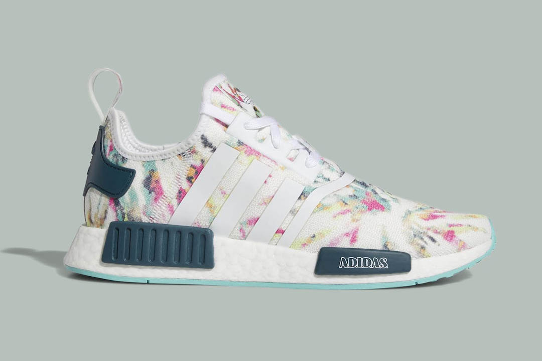 adidas NMD R1 FX5372