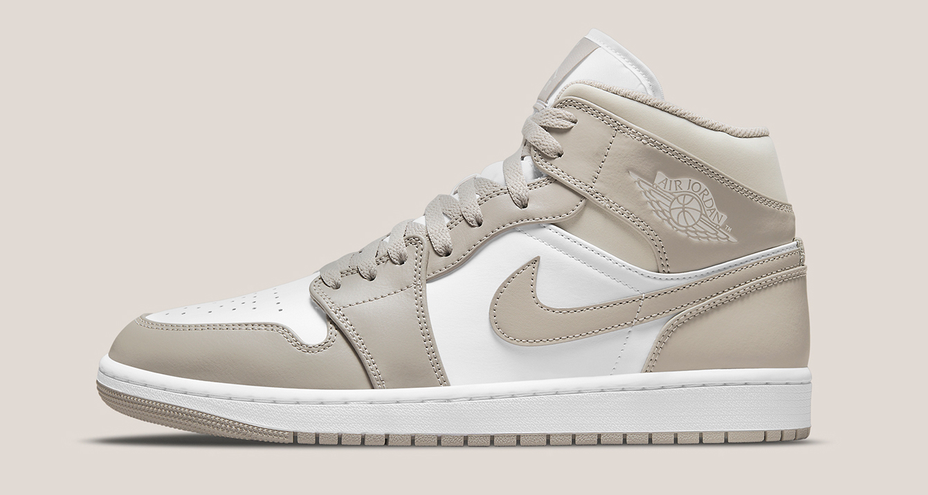 Air Jordan 1 Mid “Linen” 554724-082