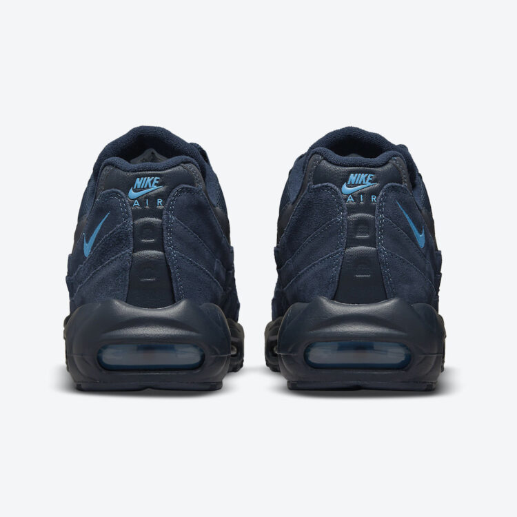 Nike Air Max 95 DO6704-400