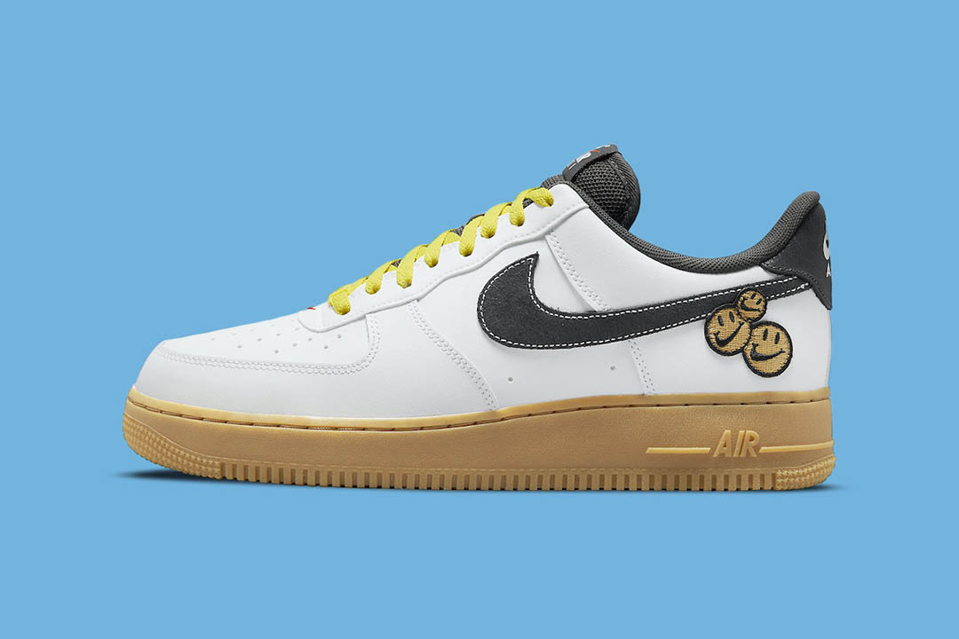 Nike Air Force 1 “Go The Extra Smile” DO5853-100