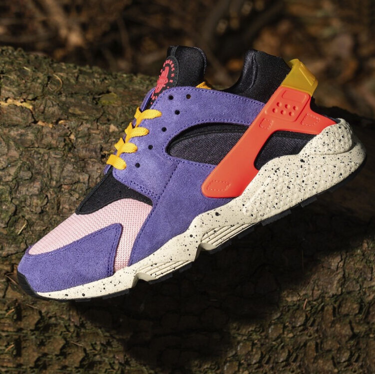 size? x Nike Air Huarache