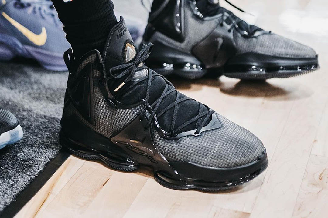 Nike LeBron 19 Black