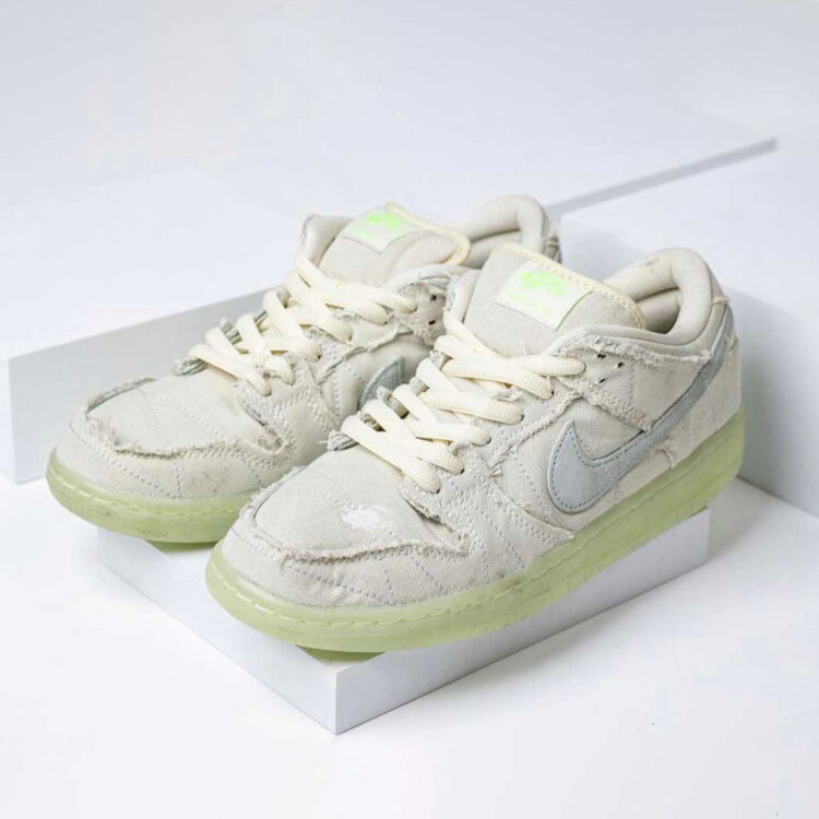 Nike SB Dunk Low “Mummy” DM0774-111