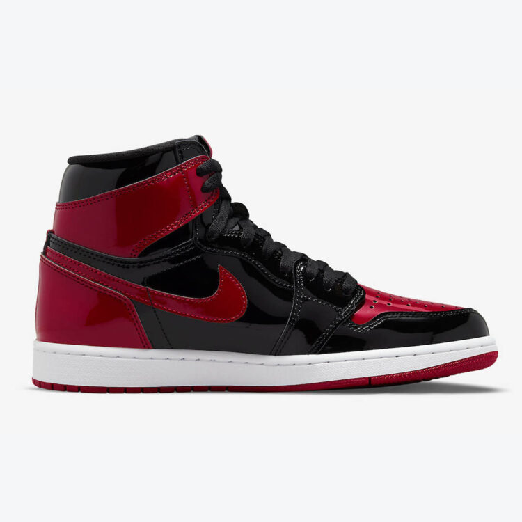 Air Jordan 1 High OG “Bred Patent” 555088-063