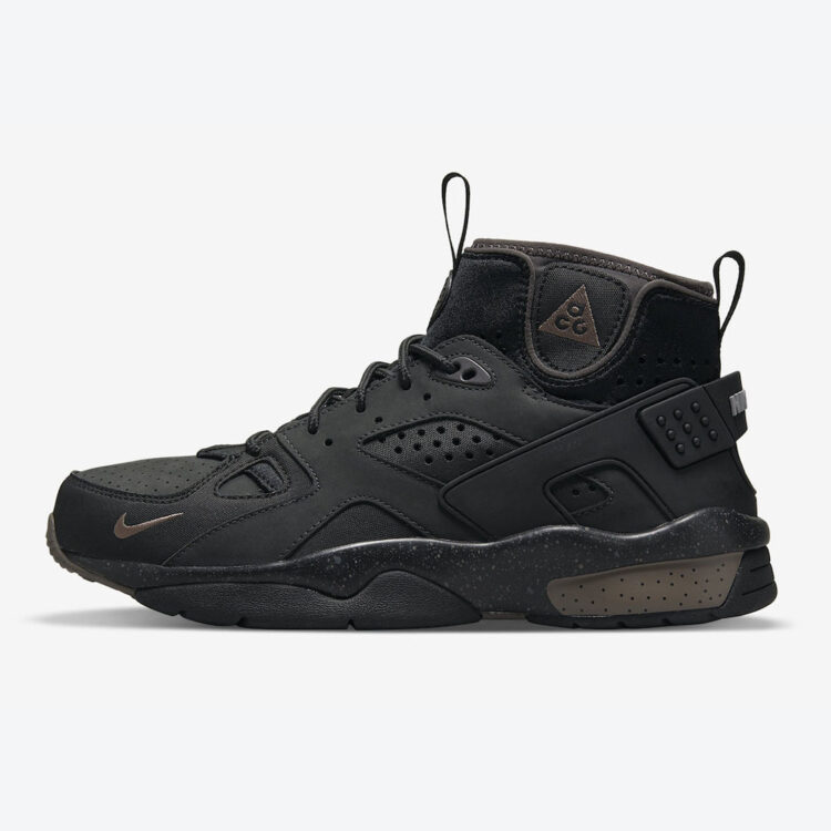 Nike ACG Air Mowabb “Off Noir” DM0840-001