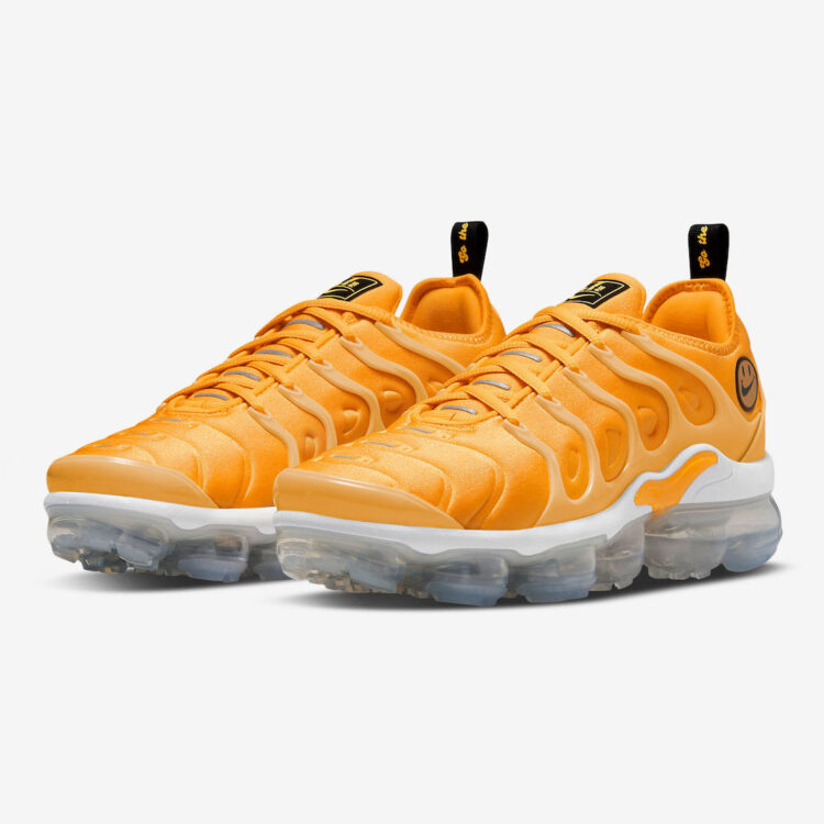 Nike Air VaporMax Plus “Go The Extra Smile” DO5874-700