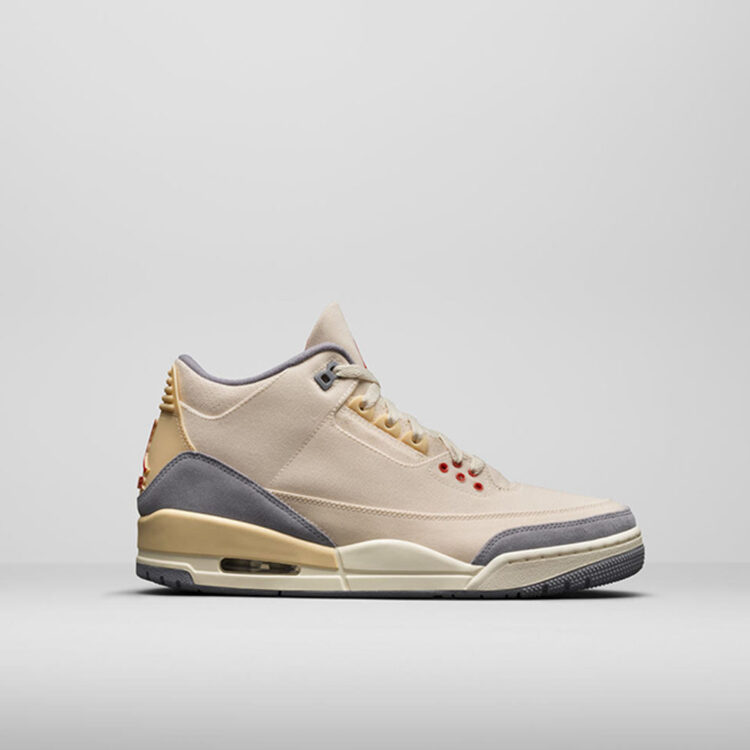 Air Jordan III Muslin/University Red