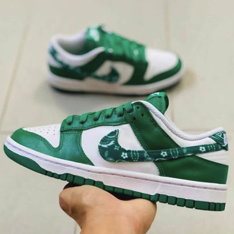 Nike Dunk Low "Green Paisley"