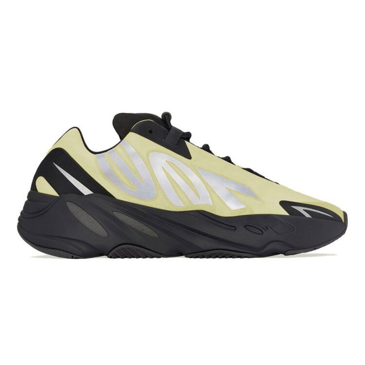 adidas Yeezy Boost 700 MNVN “Wash Cream”