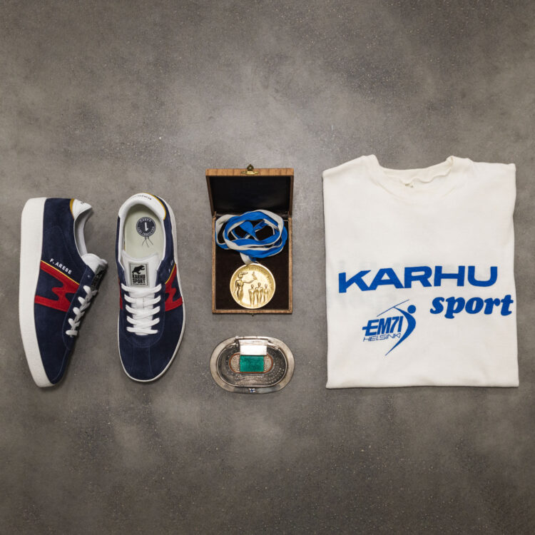 Karhu Trampas "Franco Arese" F809027 “Trampas Blue/Cherry”