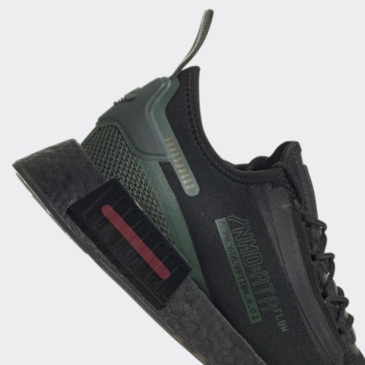 Star Wars x adidas NMD_R1 Spectoo “Boba Fett” GX6791