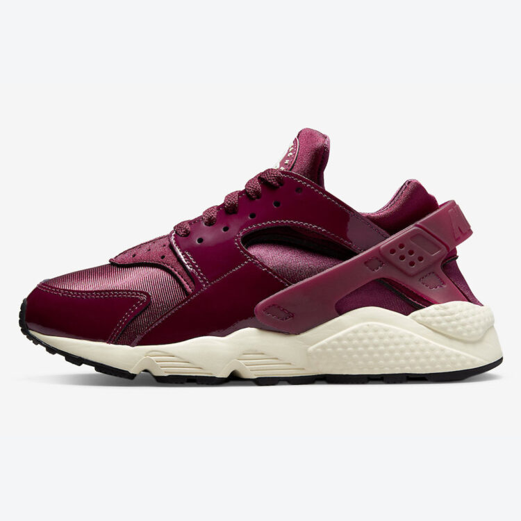 Nike Air Huarache DQ8584-600