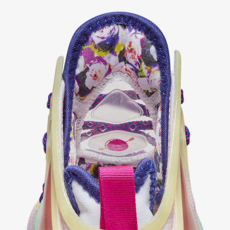 Nike LeBron 19 “Valentine’s Day” DH8460-900