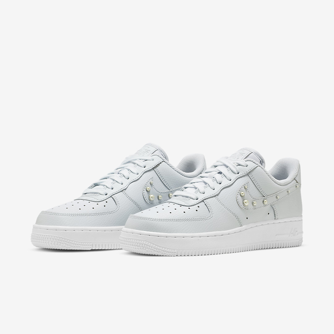 Nike Air Force 1 “Pearl Swoosh” DV3810-001