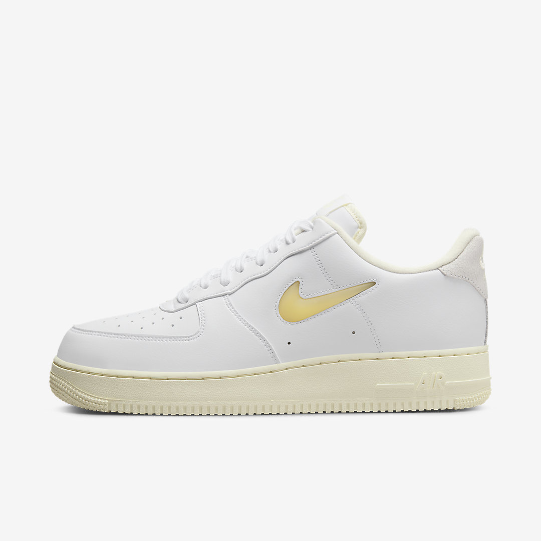 Nike Air Force 1 ’07 LX “Pale Vanilla” DC8894-100