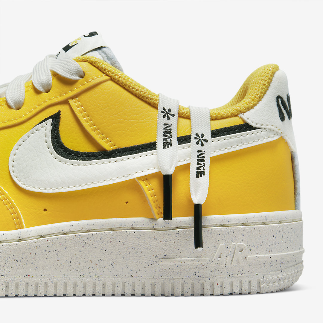 Nike Air Force 1 "82" DQ0359-700