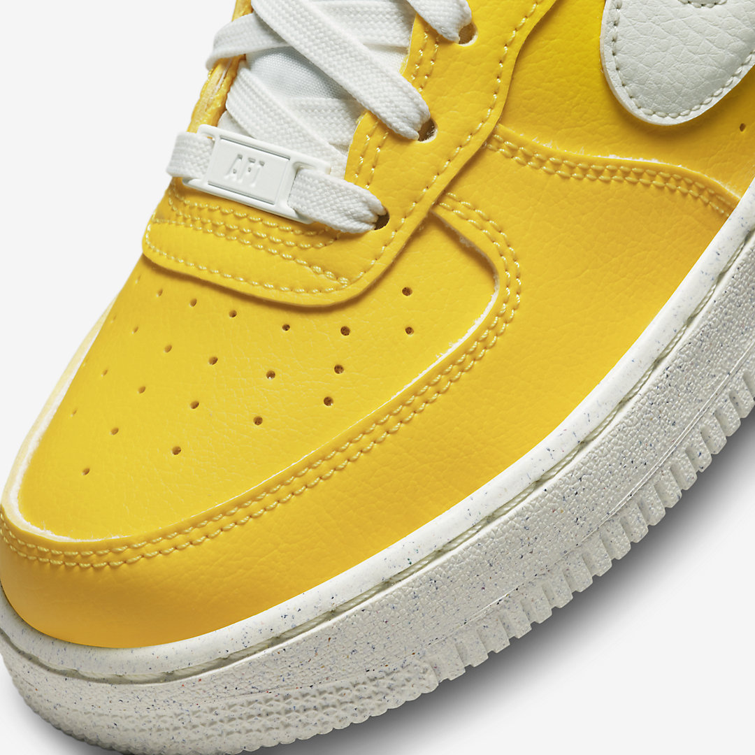 Nike Air Force 1 "82" DQ0359-700