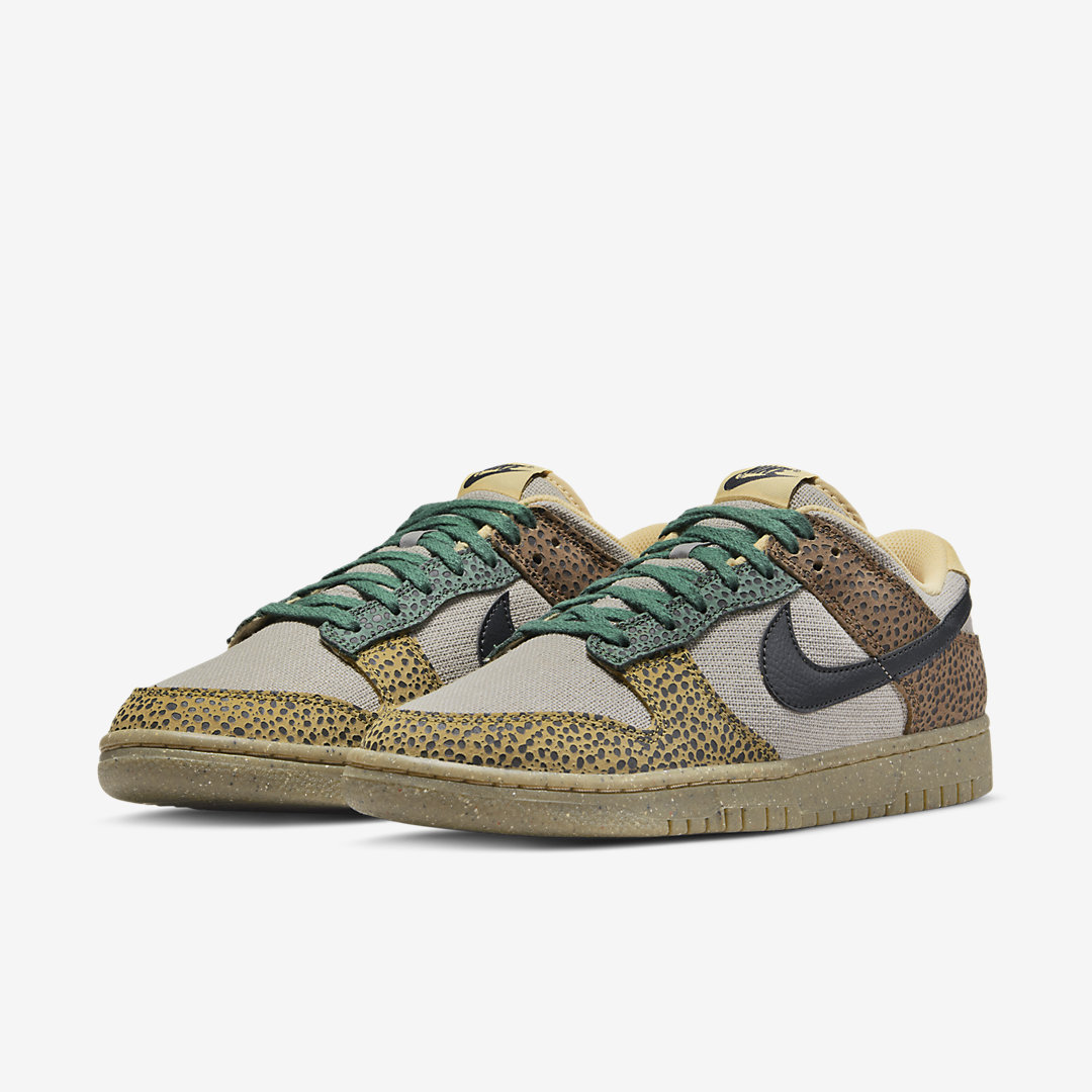 Nike Dunk Low “Safari” DX2654-200