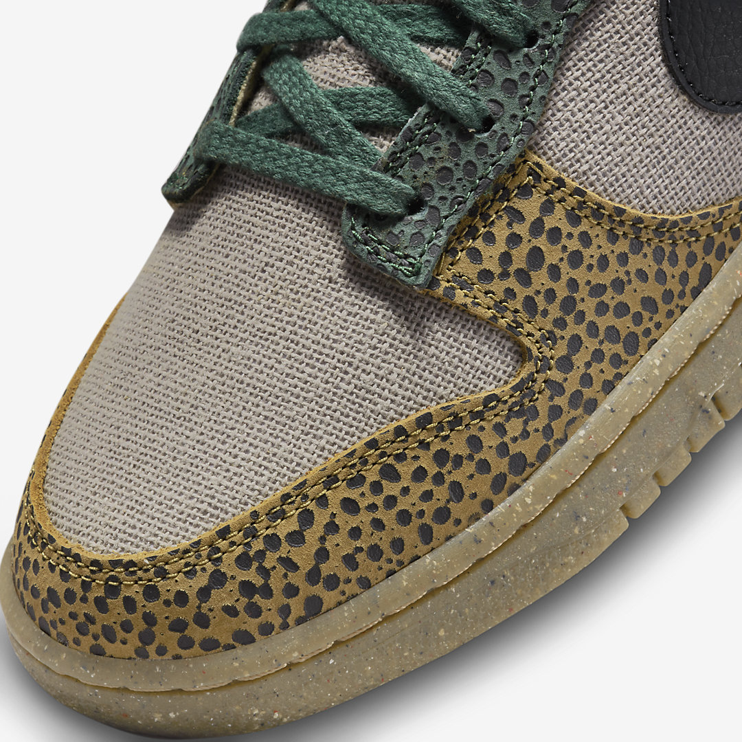 Nike Dunk Low “Safari” DX2654-200