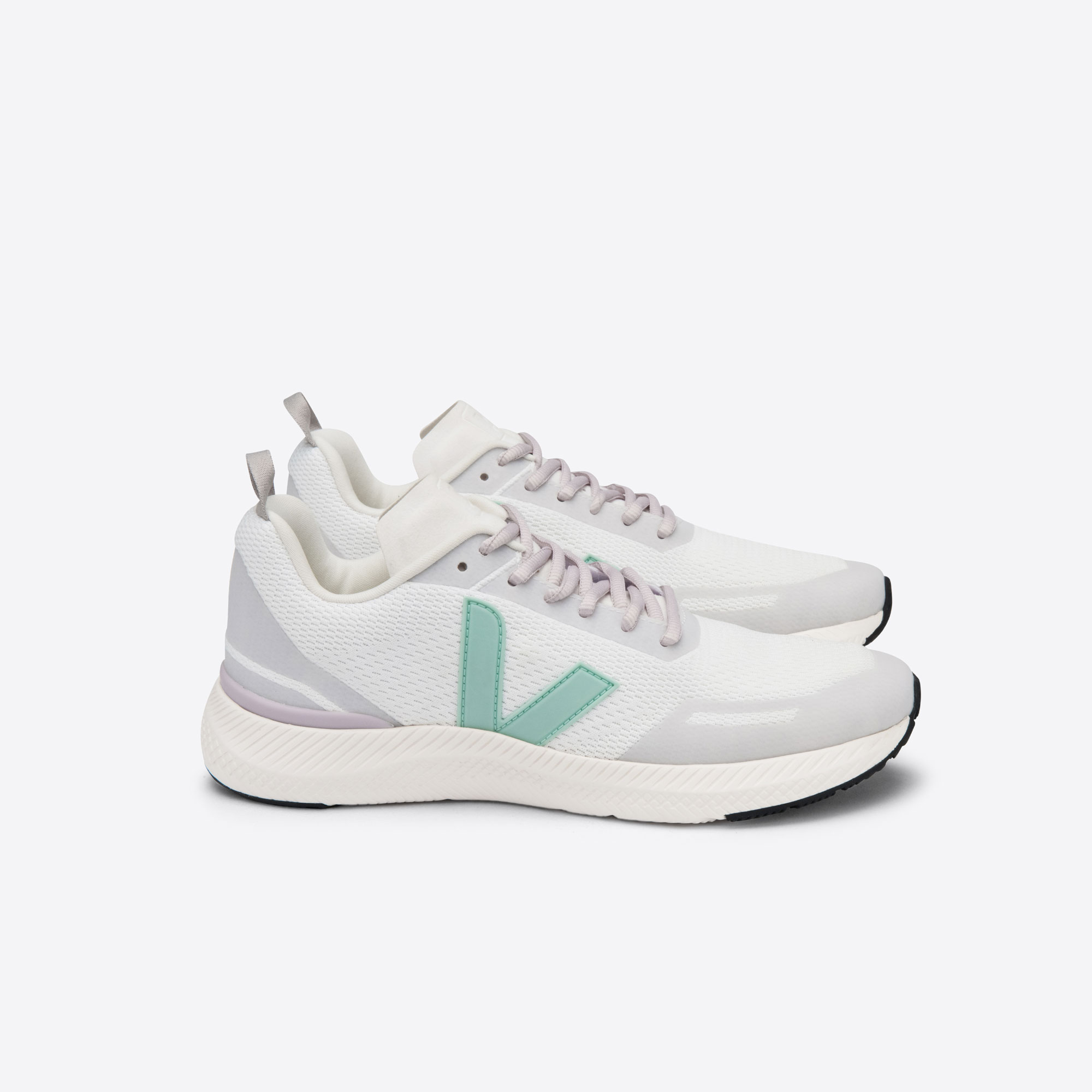 VEJA Impala Training Sneaker