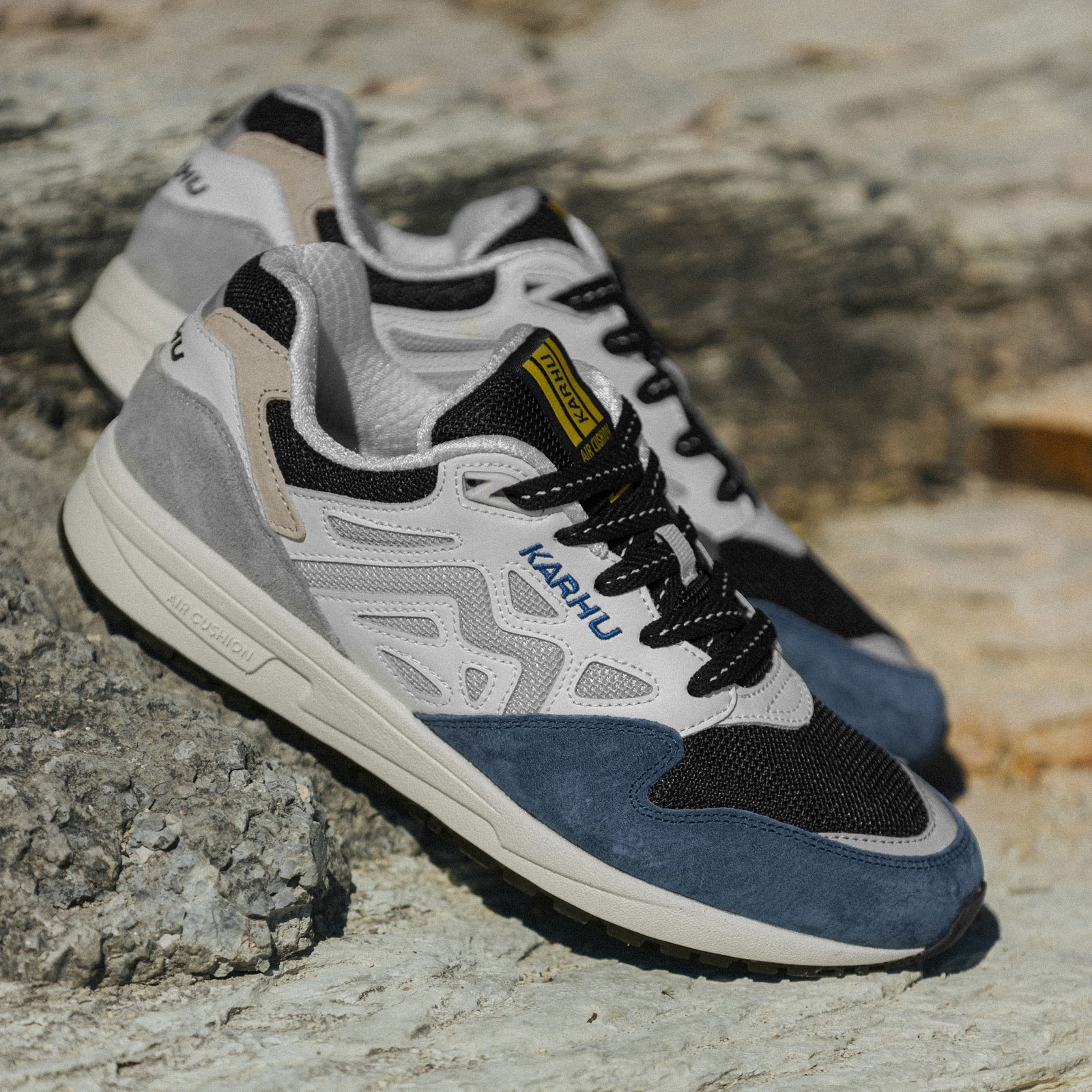 Karhu LEGEND pack