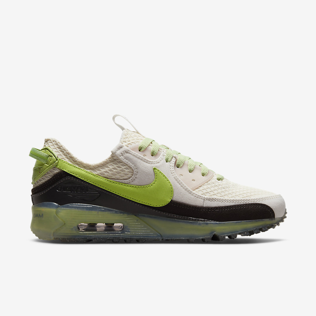 Nike Air Max 90 Terrascape “Vivid Green” DM0033-001