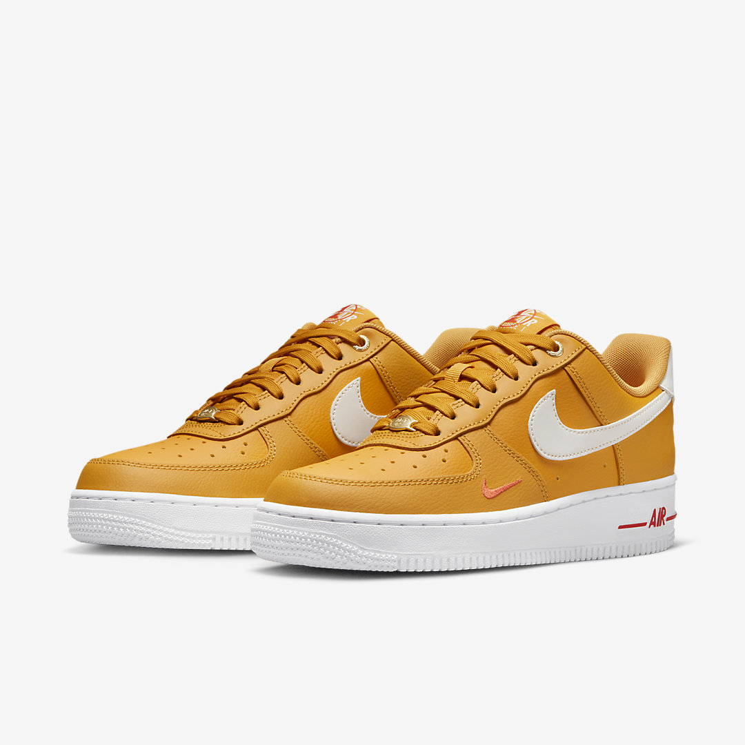 Nike Air Force 1 DQ7582-700