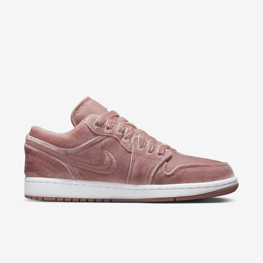 Air Jordan 1 Low DQ8396-600