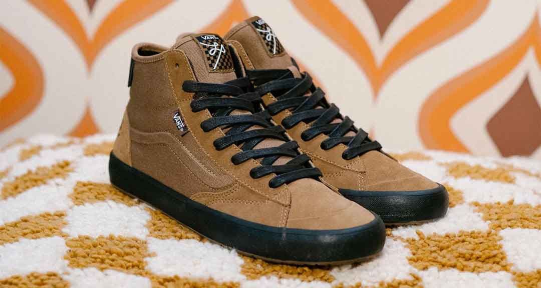 The Lizzie By Vans “Dirt/Black”