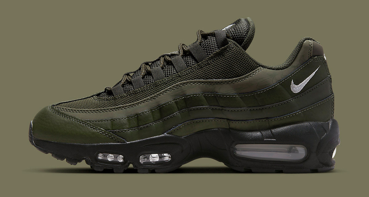 Nike Air Max 95 "Olive Reflective" DZ4511-300