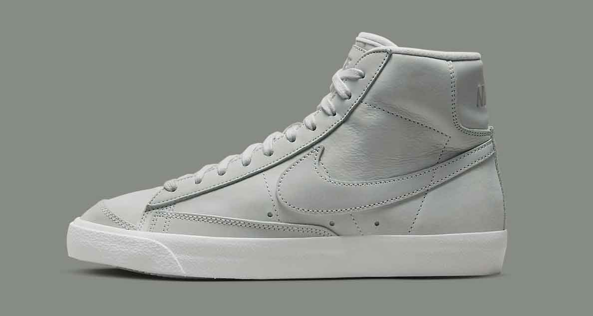 Nike Blazer Mid '77 LX "Photon Dust" DQ7572-001