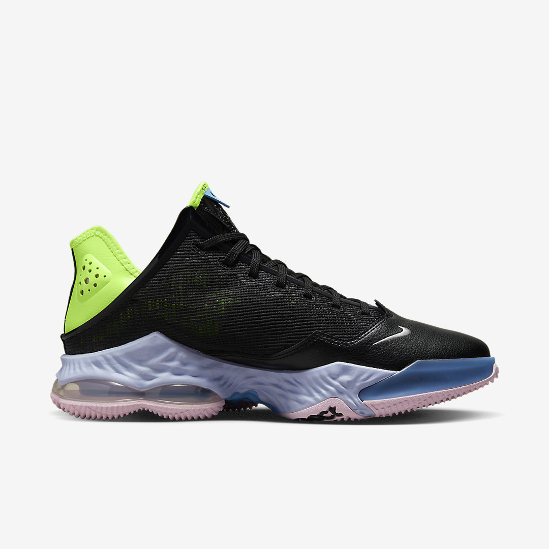 Nike LeBron 19 Low DO9828-001