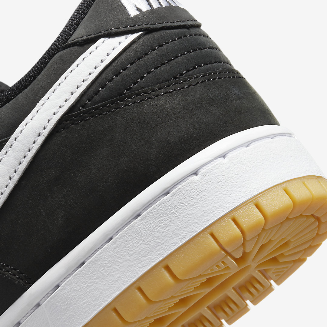  Nike SB Dunk Low “Black Gum” CD2563-006