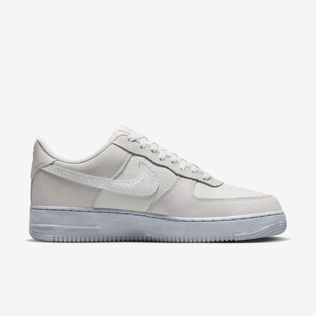 Nike Air Force 1 ’07 LV8 EMB DV0787-100