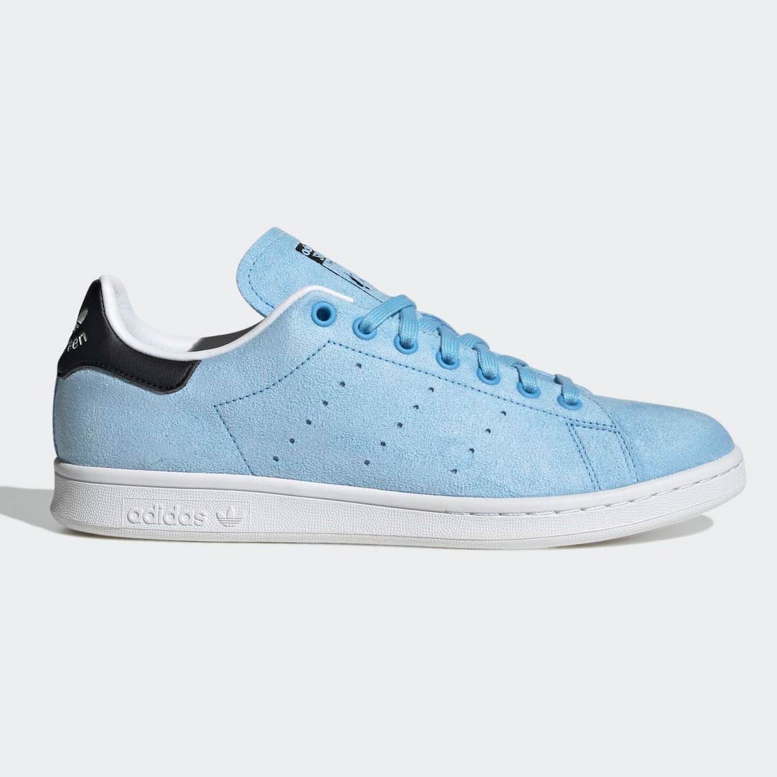 Disney x adidas Stan Smith “Genie” HP5579