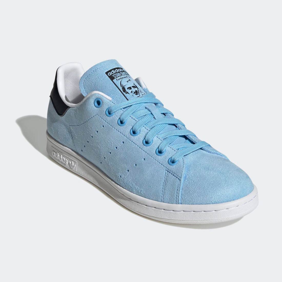 Disney x adidas Stan Smith “Genie” HP5579