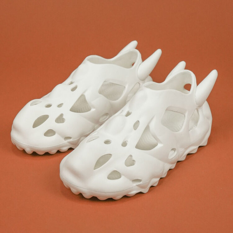 ESENES WORLDWIDE "Bonehead" Clogs