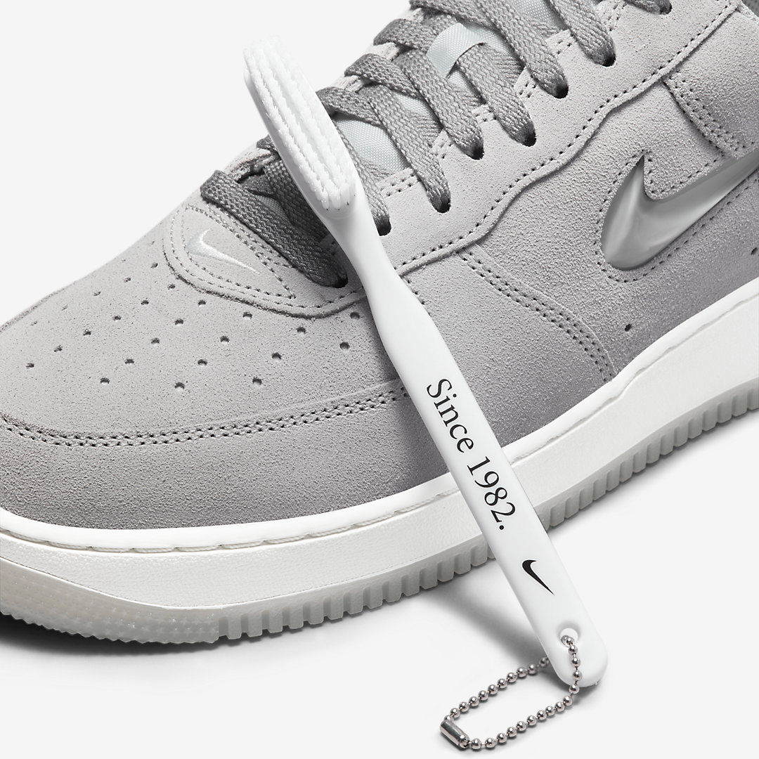 Nike Air Force 1 Low Retro DV0785-003