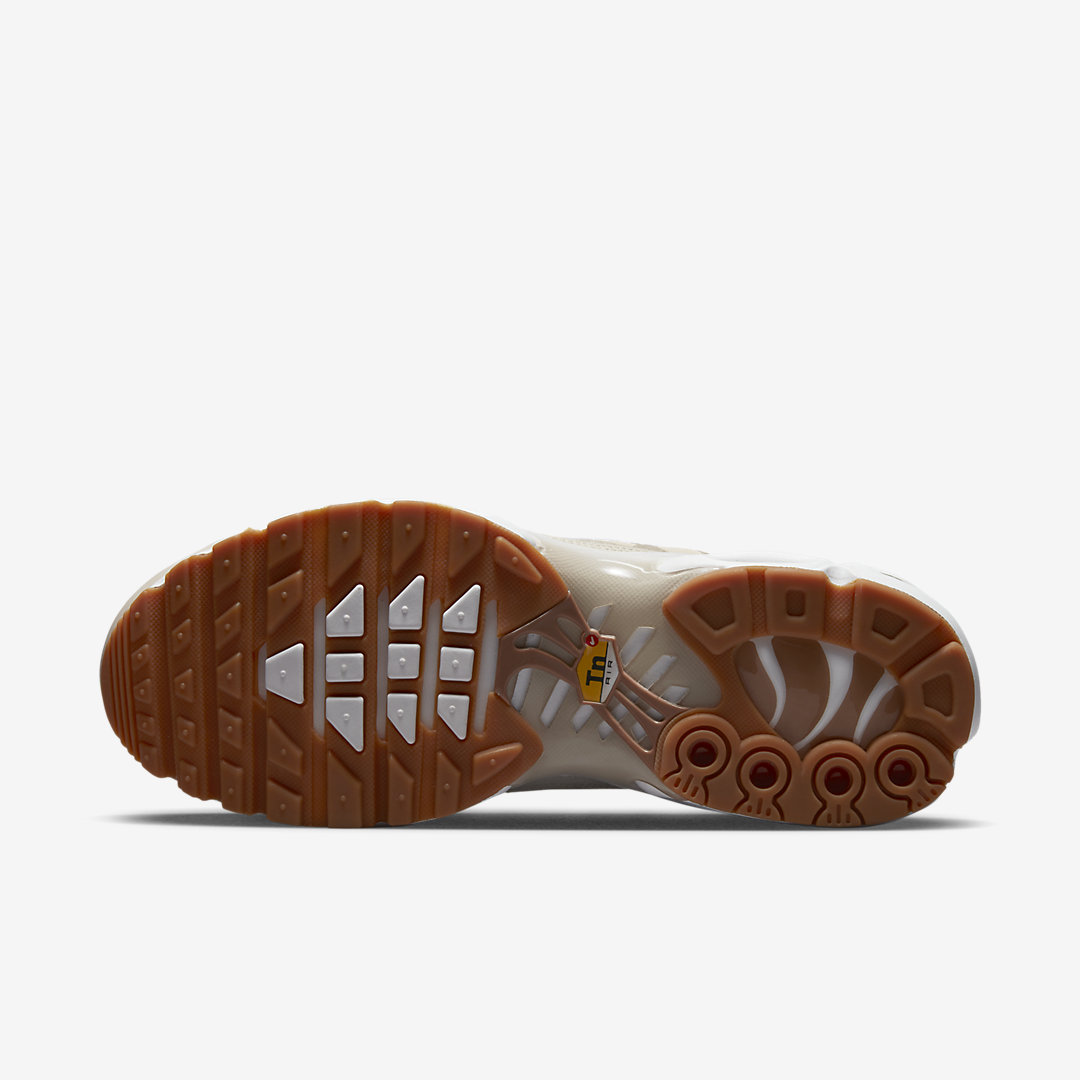 Nike Air Max Plus DZ2832-200