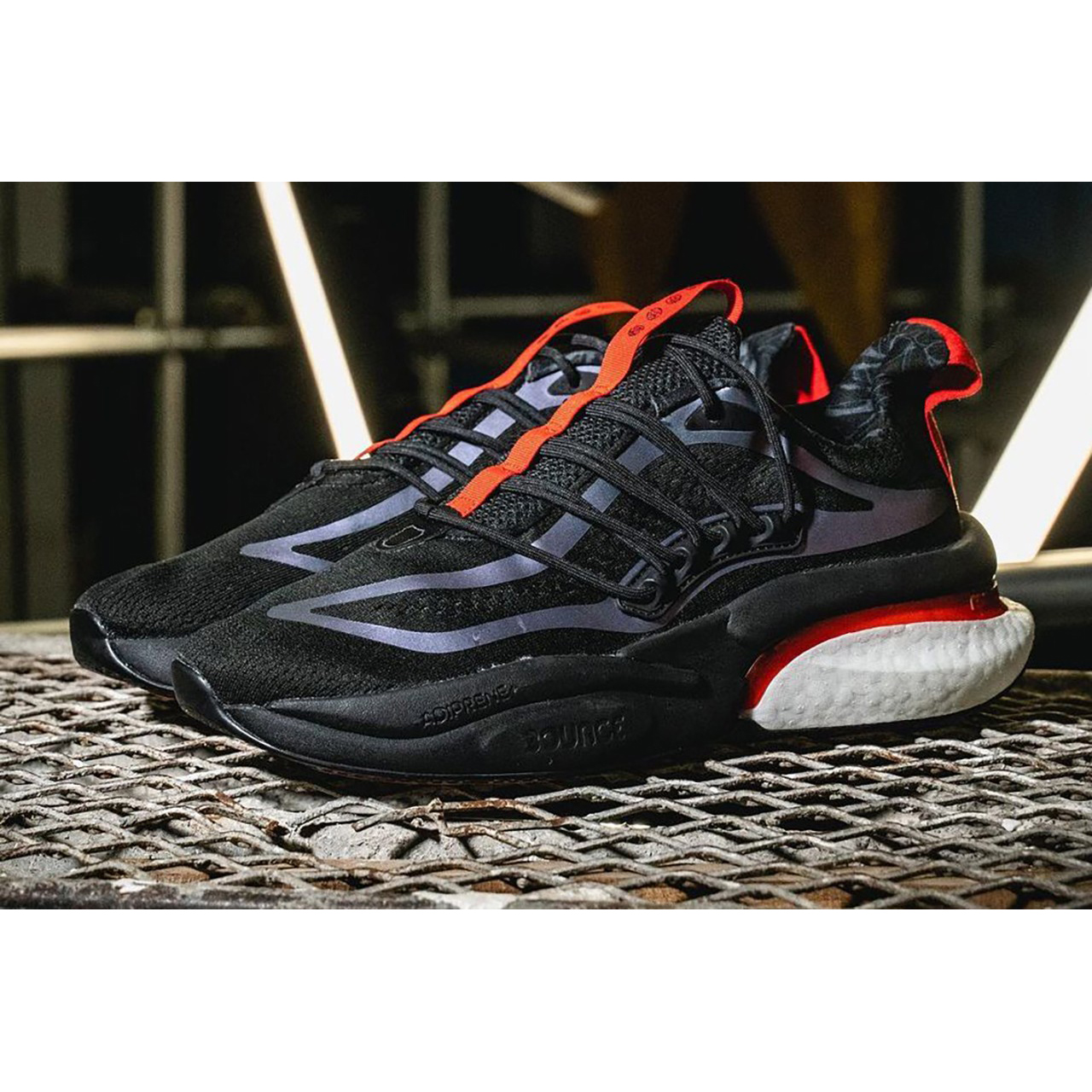 adidas AlphaBOOST V1 (Black)