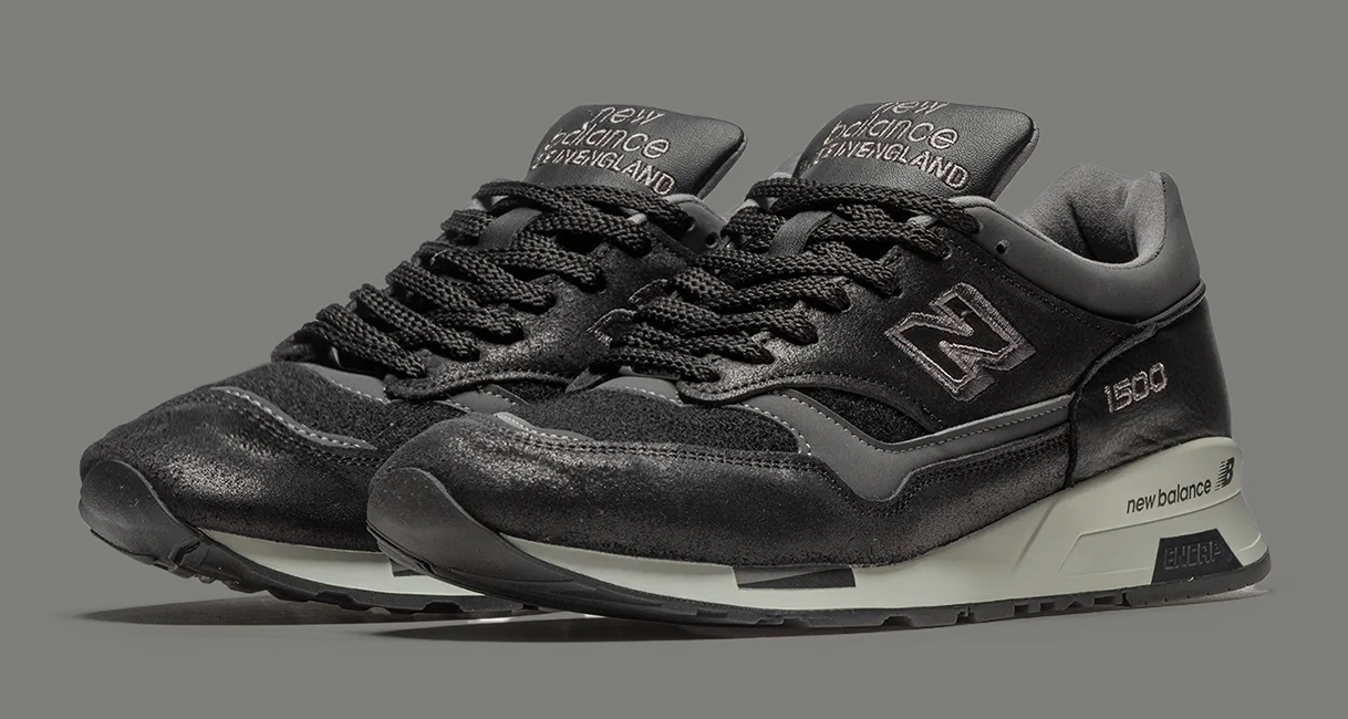 New Balance 2002R “Magnet” M2002RXA