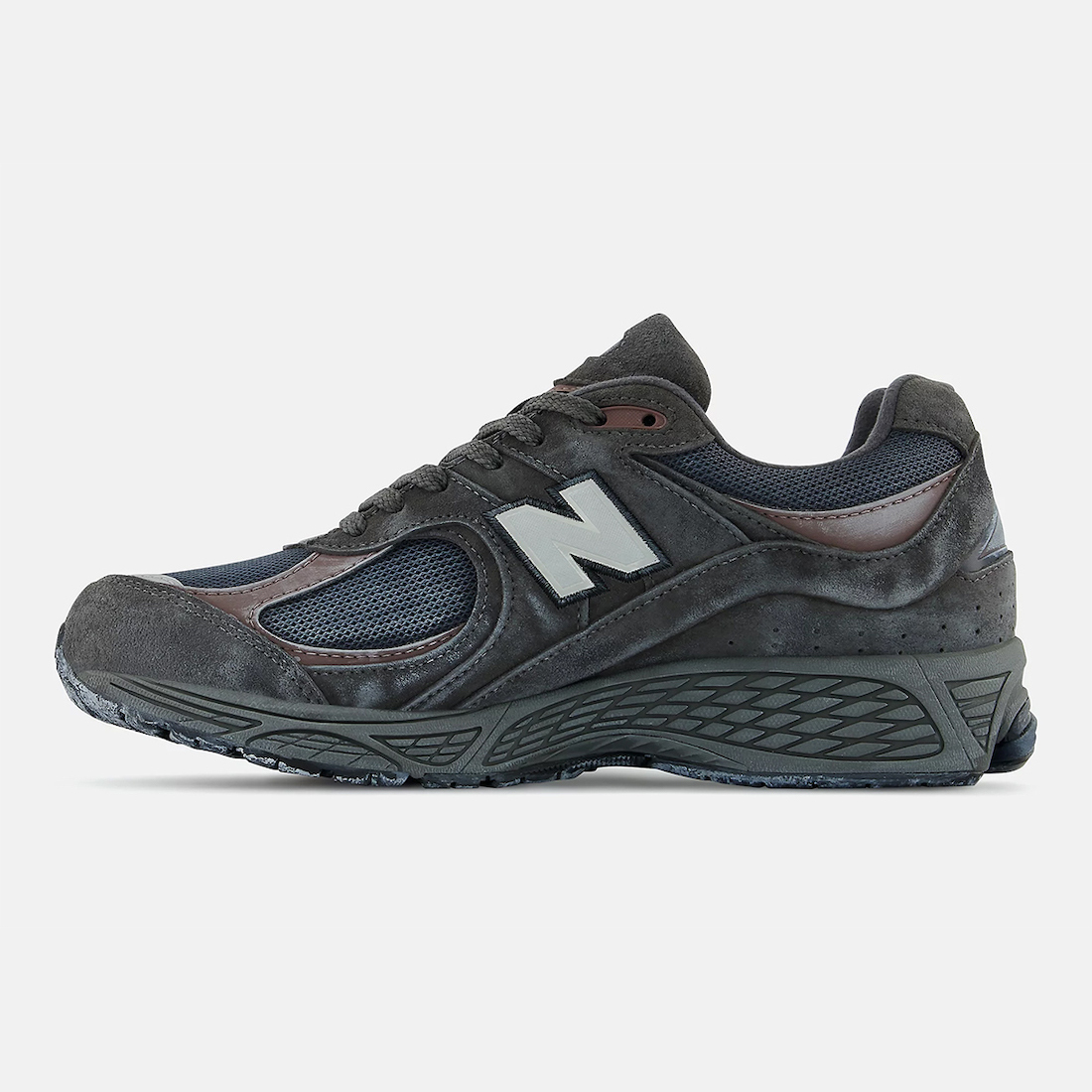 New Balance 2002R “Magnet” M2002RXA