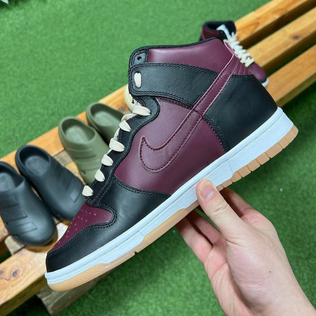 Nike Dunk High “Redwood”