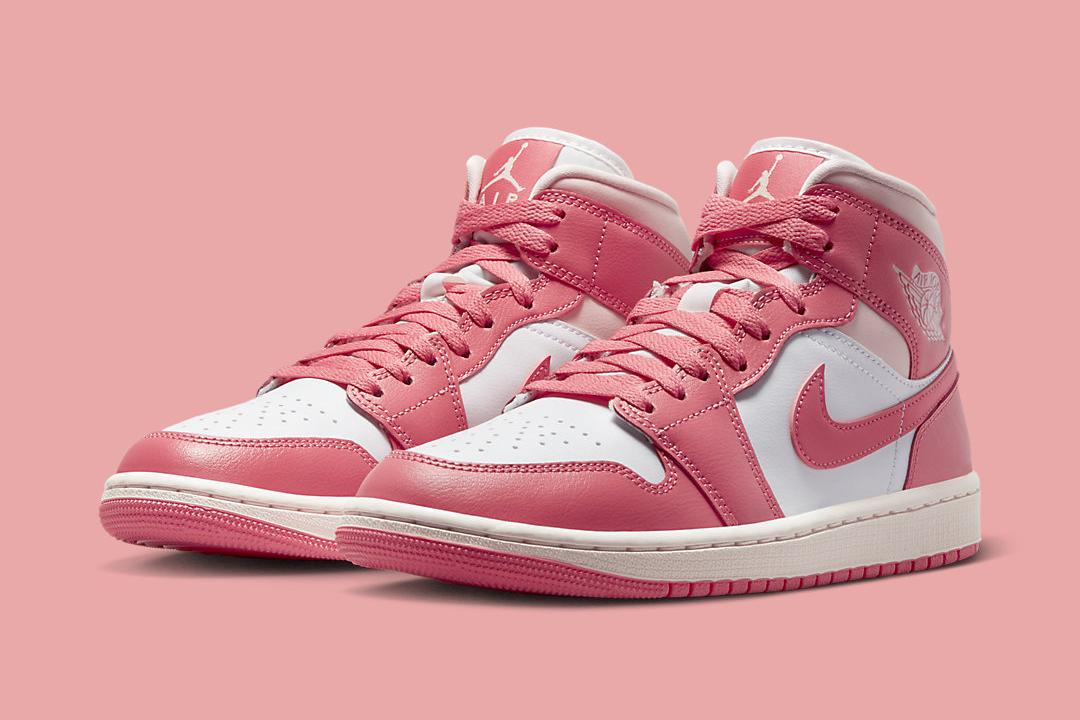 Air Jordan 1 Mid WMNS "Strawberries and Cream" BQ6472-186